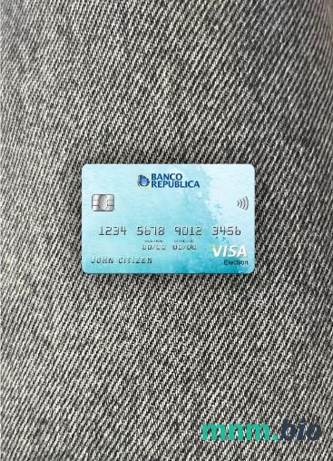 Uruguay Banco De La Republica Oriental Del Uruguay bank visa karta elektronowa wygląd fotograficzny skan PSD + zdjęcie
